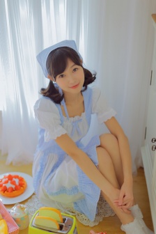 美女和别人拔萝卜